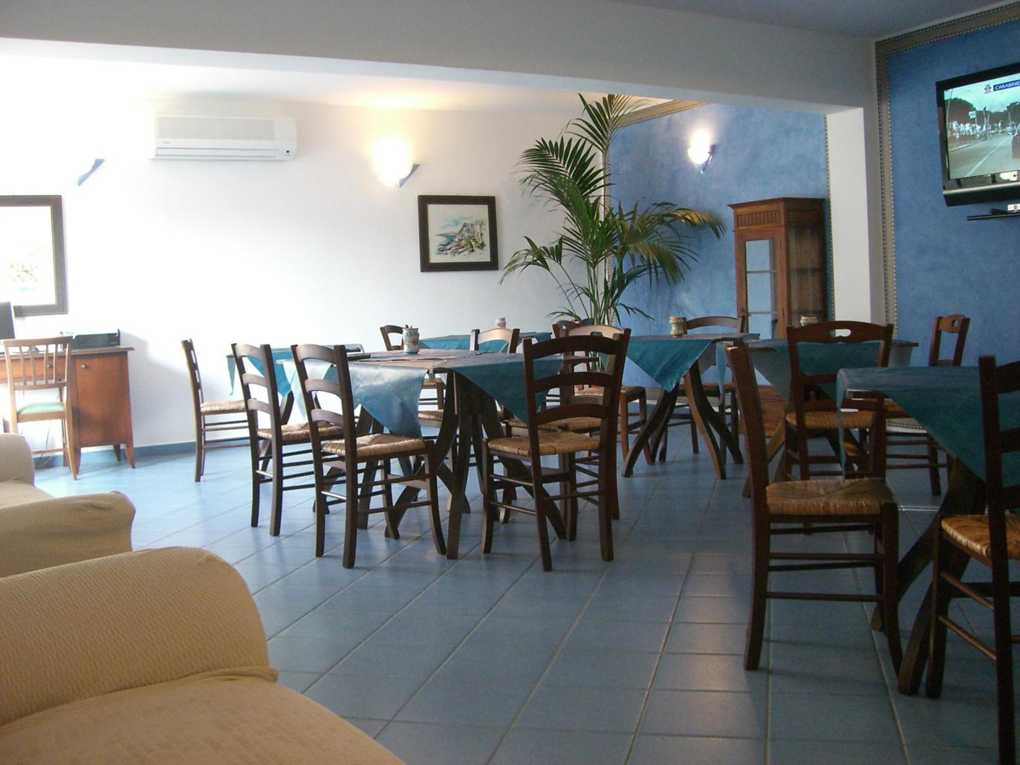 Hotel Residence La Villetta Canneto  Bagian luar foto