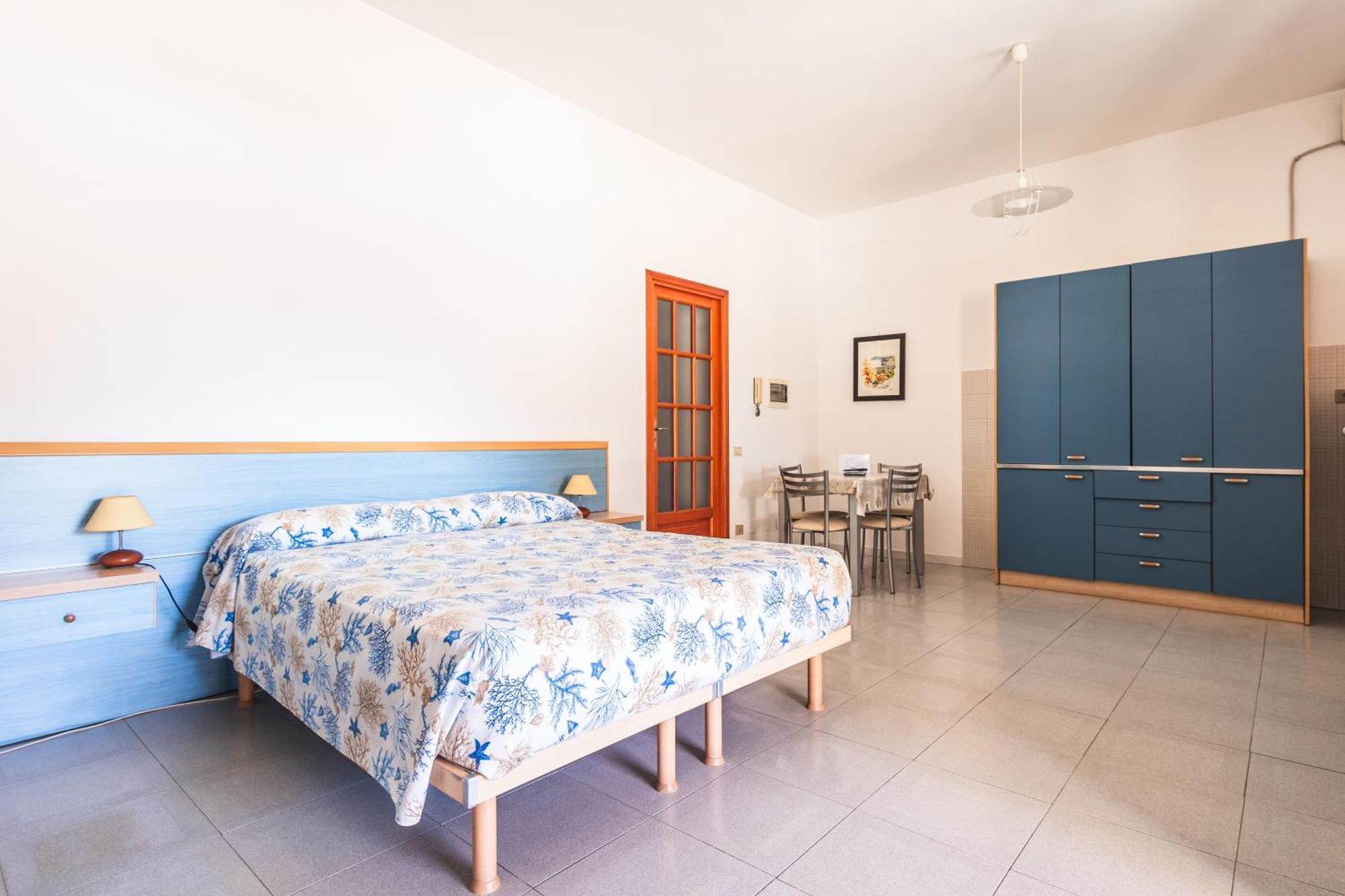Hotel Residence La Villetta Canneto  Bagian luar foto